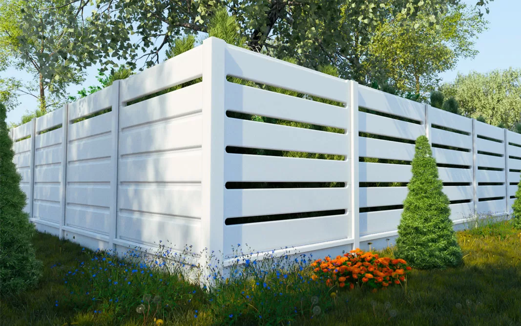 Gard prefabricat din beton Konkret Line, montat „la cheie”